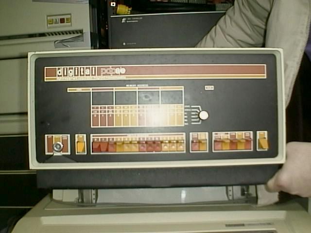 pdp8e.jpg